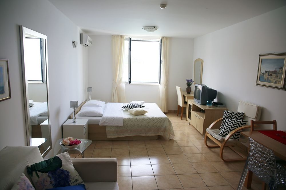 Tamarix Residence Vinjerac Luaran gambar